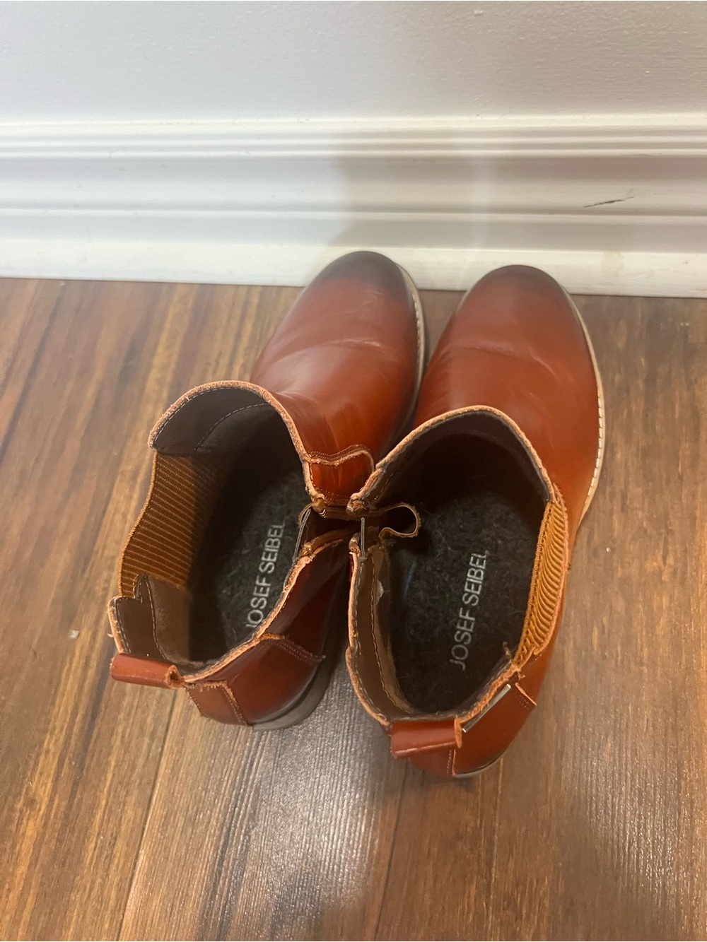 Joseph Seibel Chelsea Leather Ankle Boots – Women’s Size 38 (US 7.5–8) - Picture 5 of 9
